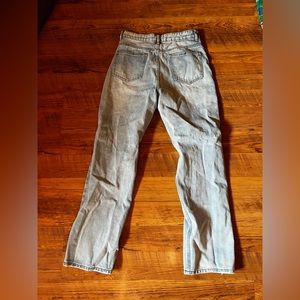 Shein ripped straight jeans. Size Medium. Never worn.